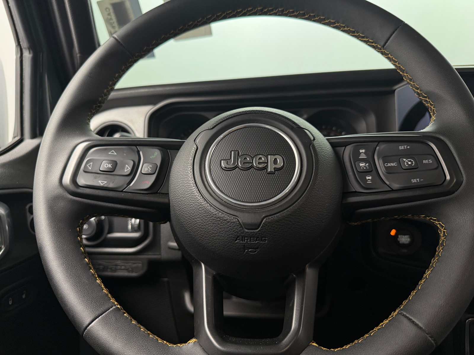 Thumbnail: 2024 Jeep Wrangler - 5