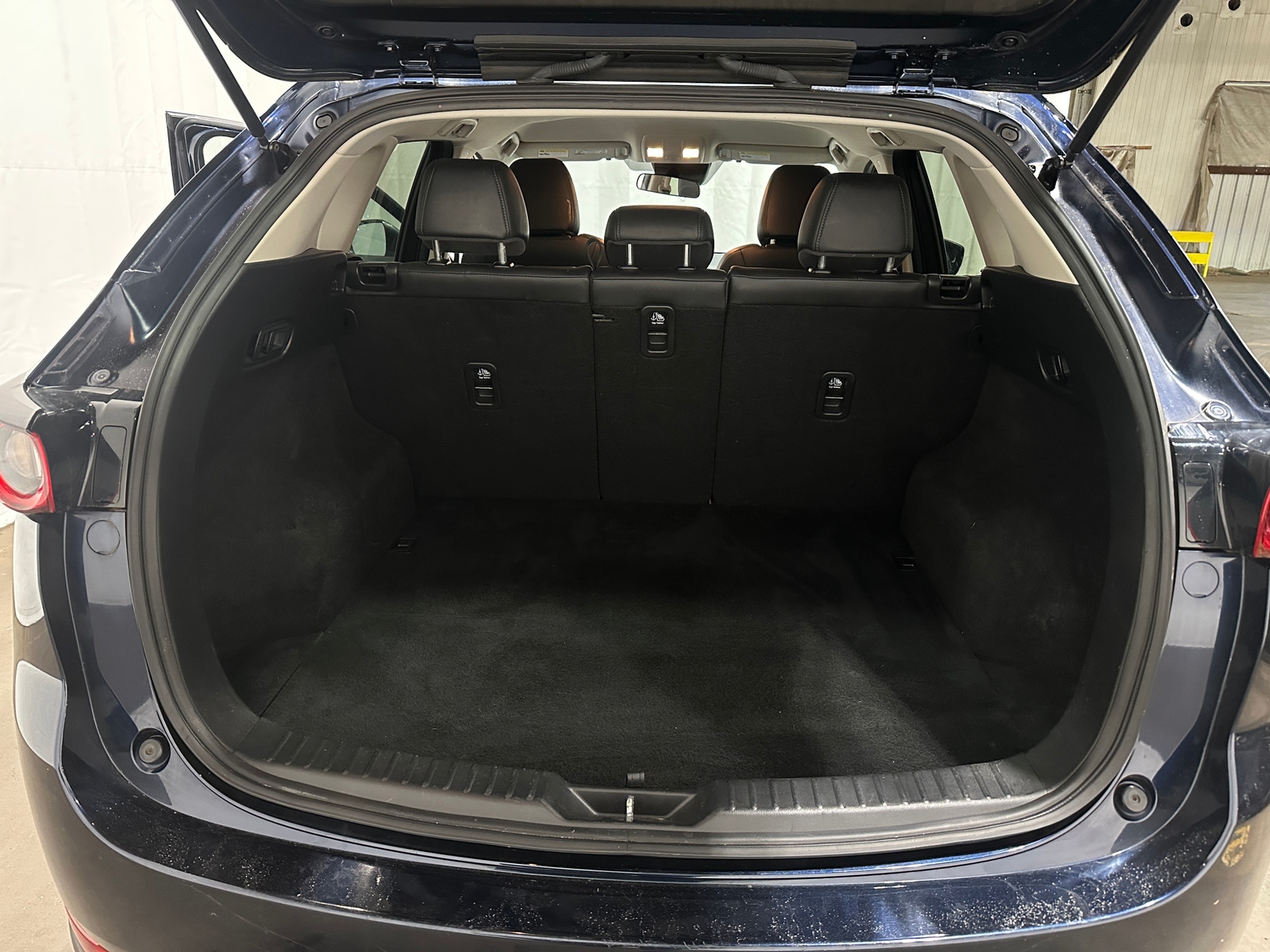 Thumbnail: 2020 Mazda CX-5 - 6