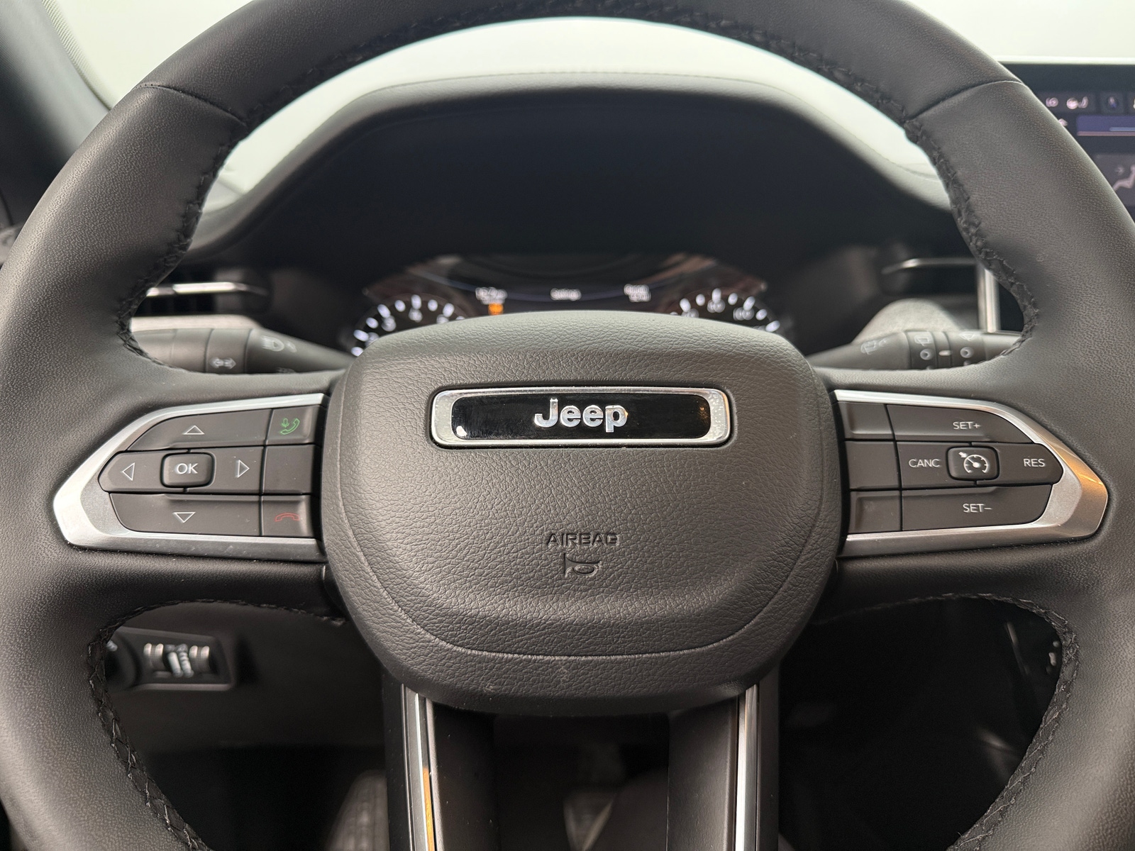 Thumbnail: 2024 Jeep Compass - 5