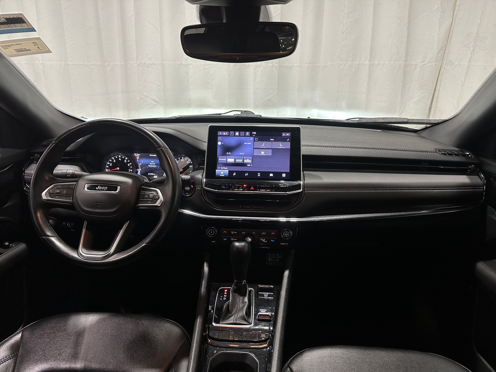 Thumbnail: 2022 Jeep Compass - 3