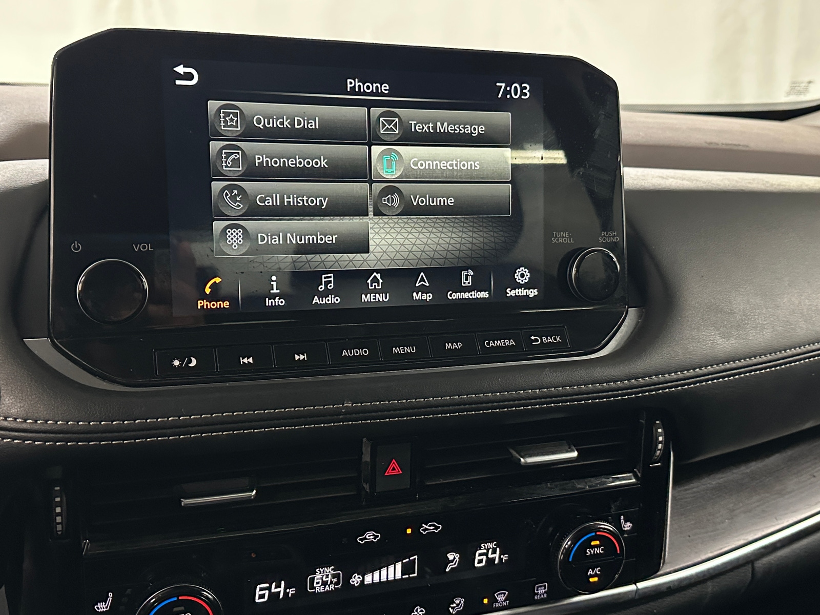 Thumbnail: 2021 Nissan Rogue - 3