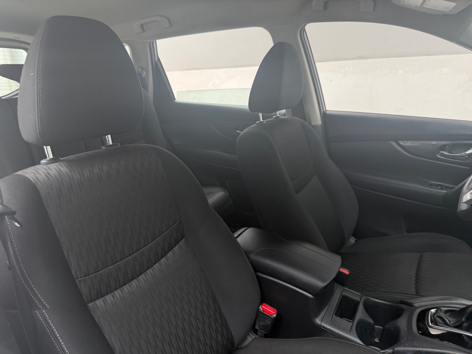 Thumbnail: 2018 Nissan Rogue - 2