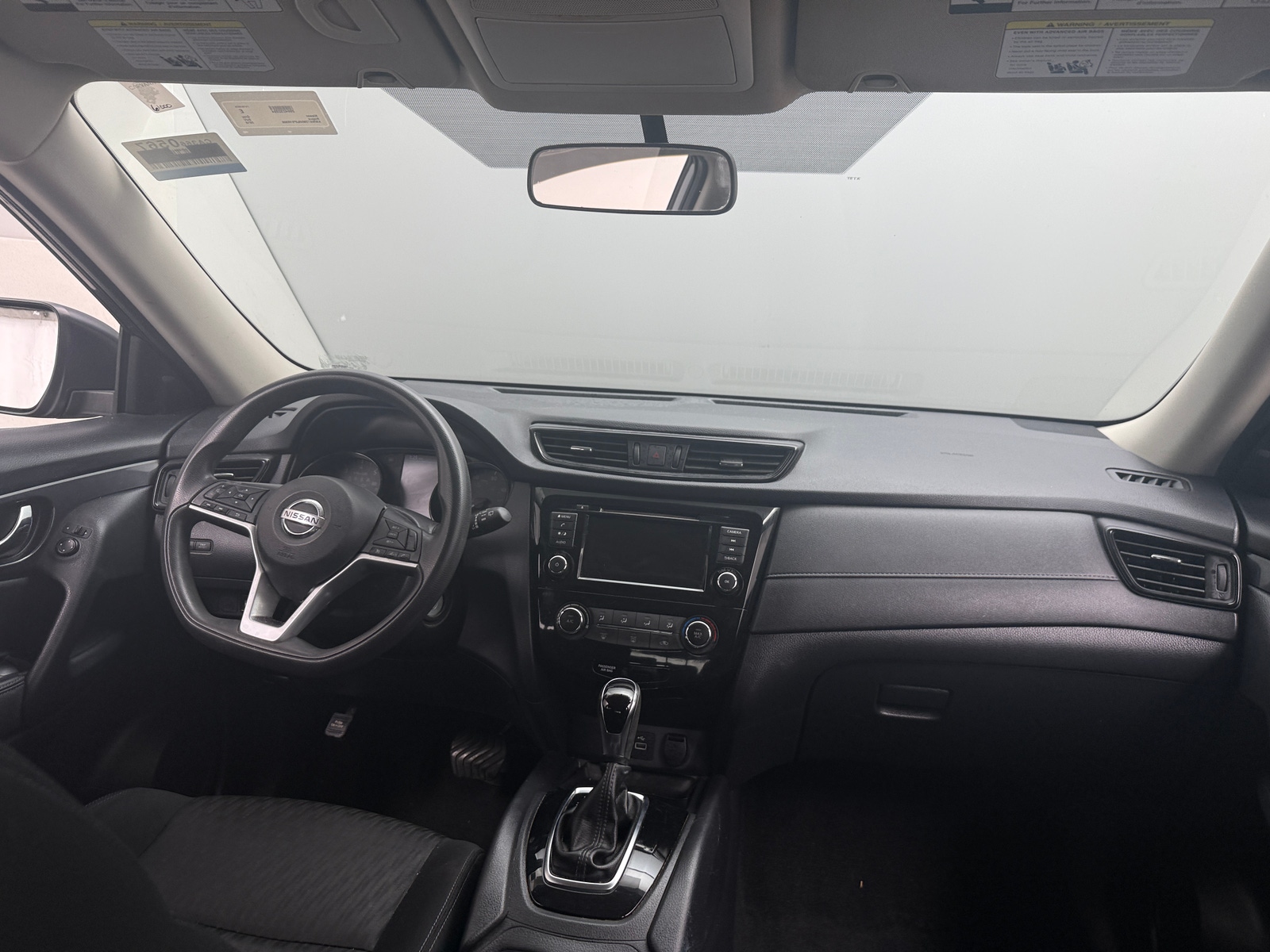 Thumbnail: 2018 Nissan Rogue - 3