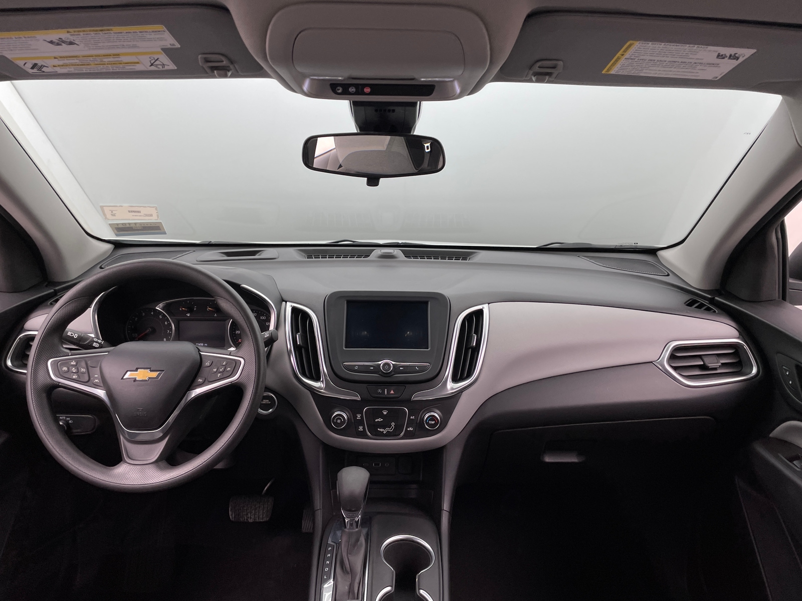 Thumbnail: 2022 Chevrolet Equinox - 3