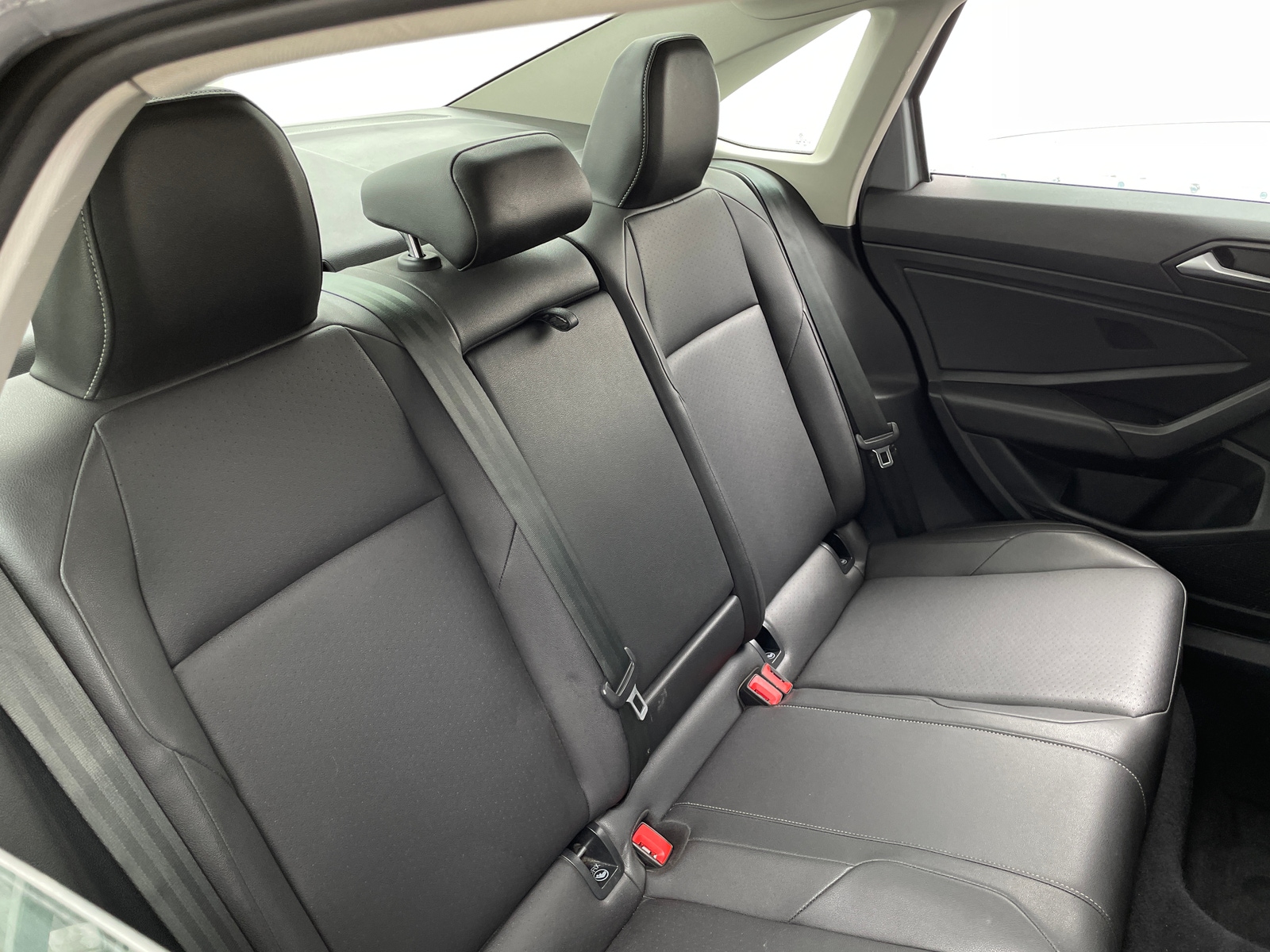 Thumbnail: 2019 Volkswagen Jetta - 5