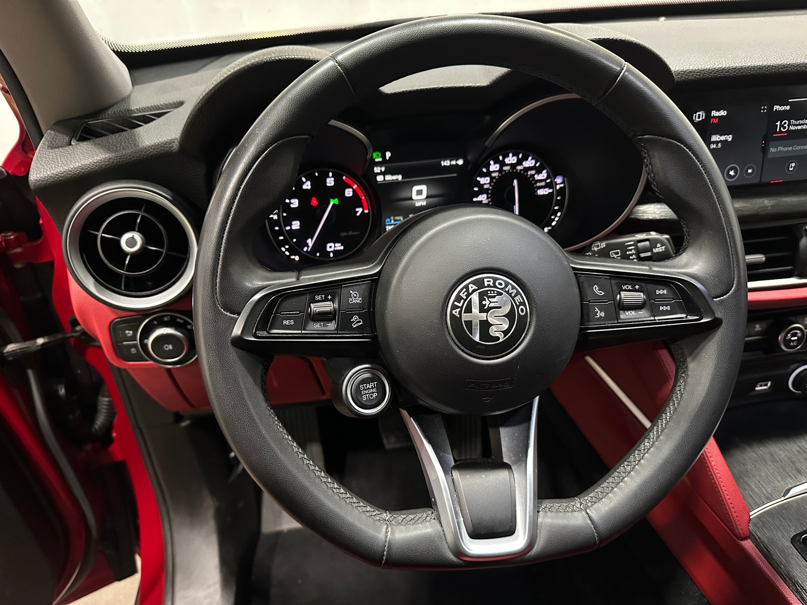 Thumbnail: 2020 Alfa Romeo Stelvio - 4