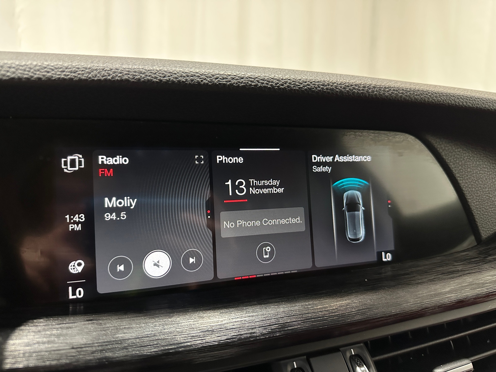 Thumbnail: 2020 Alfa Romeo Stelvio - 3