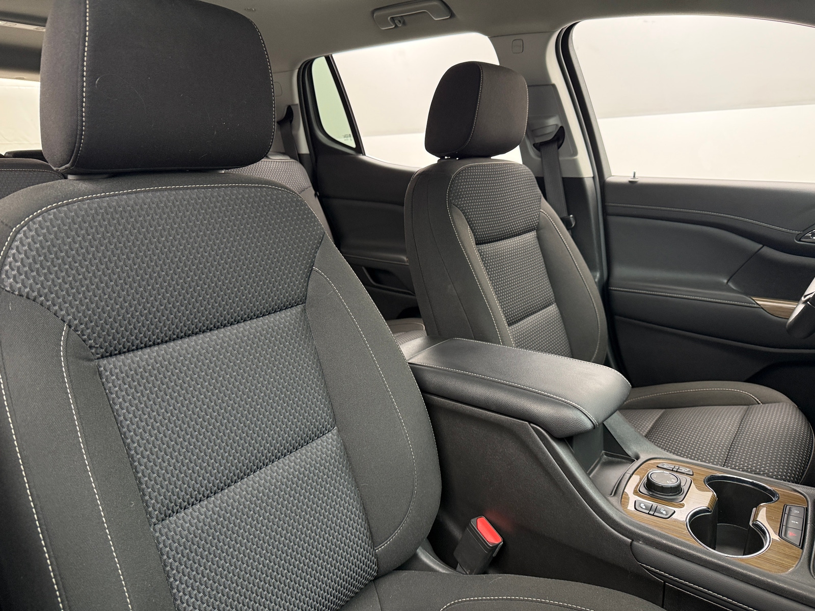 Thumbnail: 2023 GMC Acadia - 2