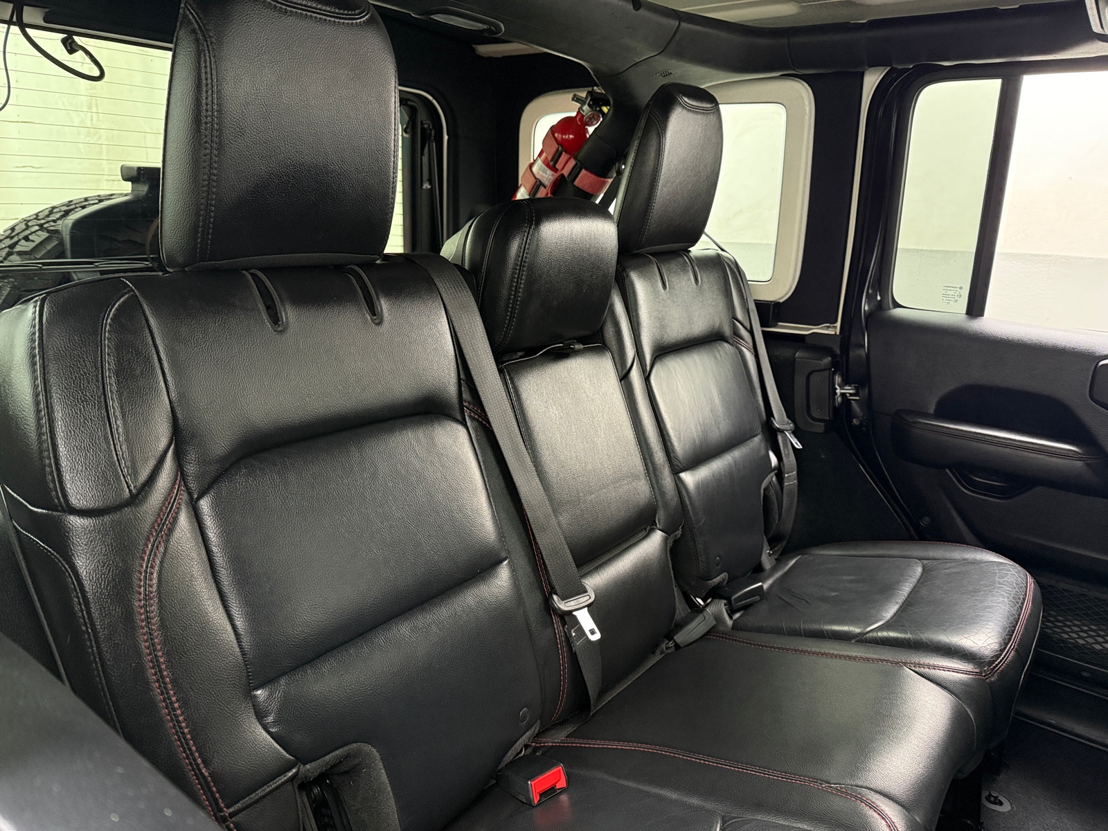 Thumbnail: 2018 Jeep Wrangler - 5