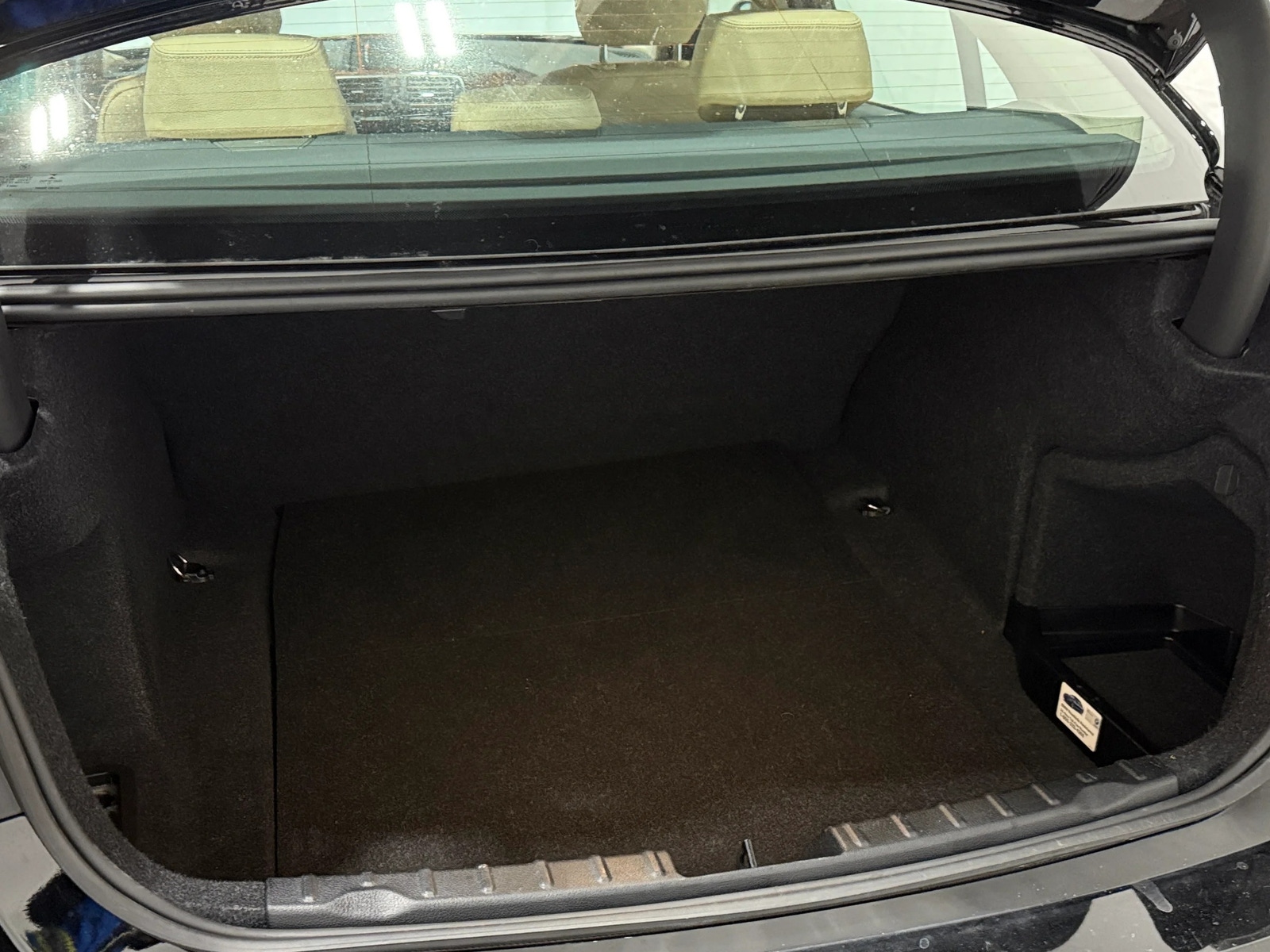 Thumbnail: 2017 BMW 3 Series - 6