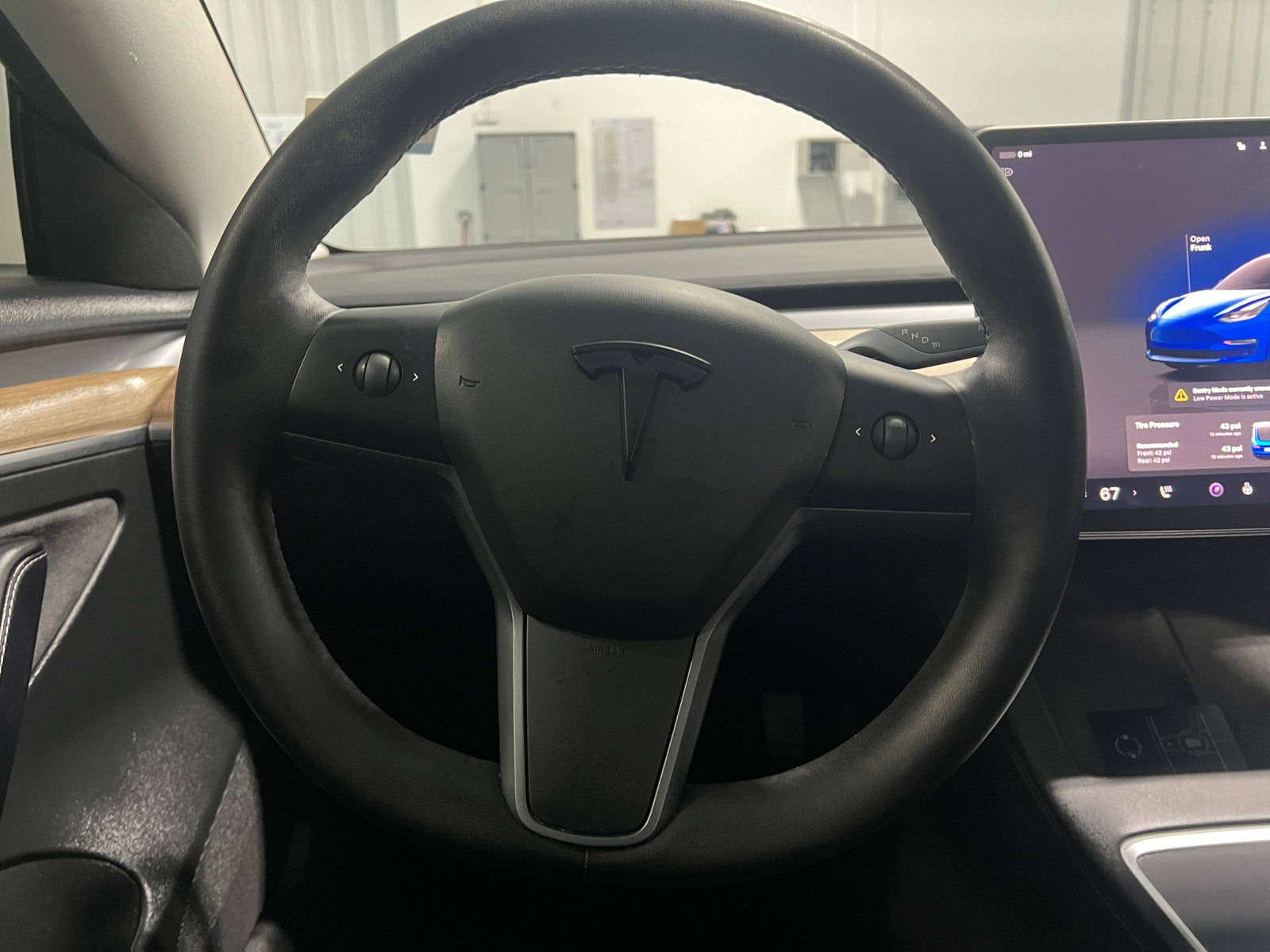 Thumbnail: 2023 Tesla Model 3 - 4