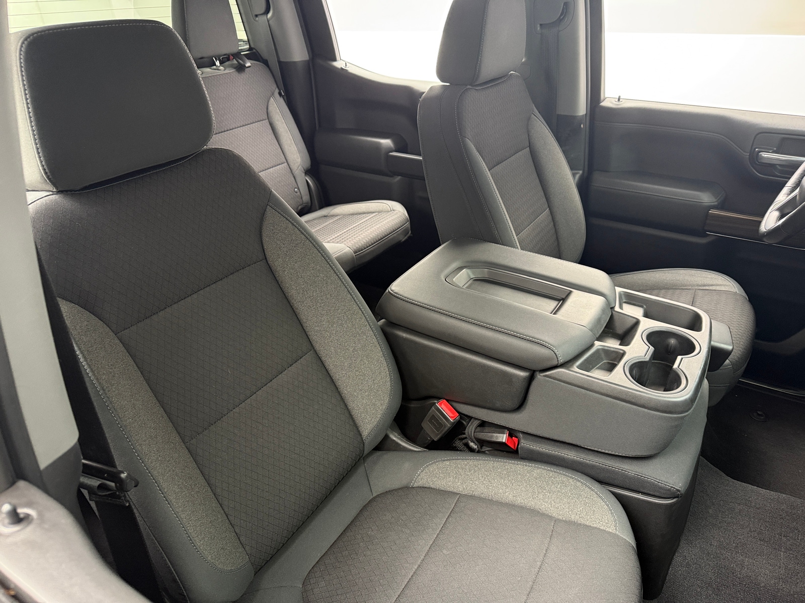 Thumbnail: 2019 Chevrolet Silverado 1500 - 2