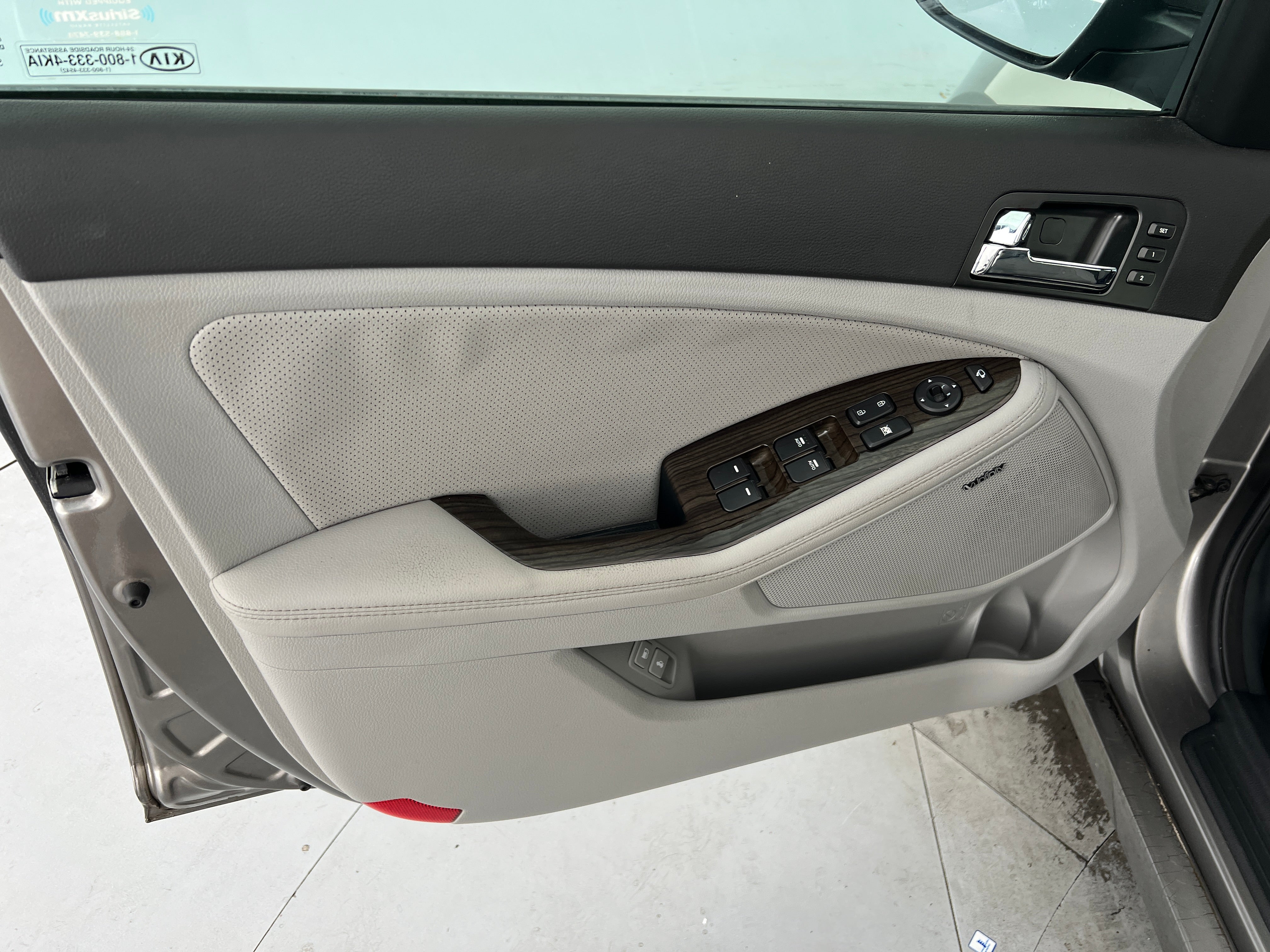 Used 2013 Kia Optima EX with VIN 5XXGN4A70DG134739 for sale in Oak Creek, WI