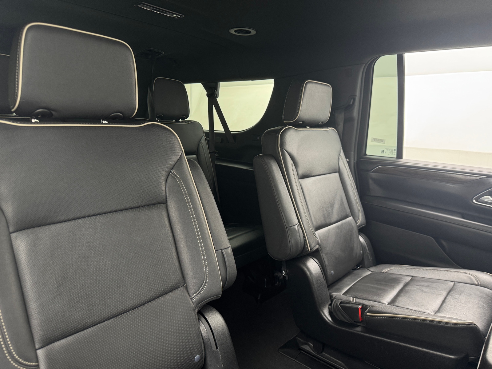 Thumbnail: 2023 Chevrolet Suburban - 5