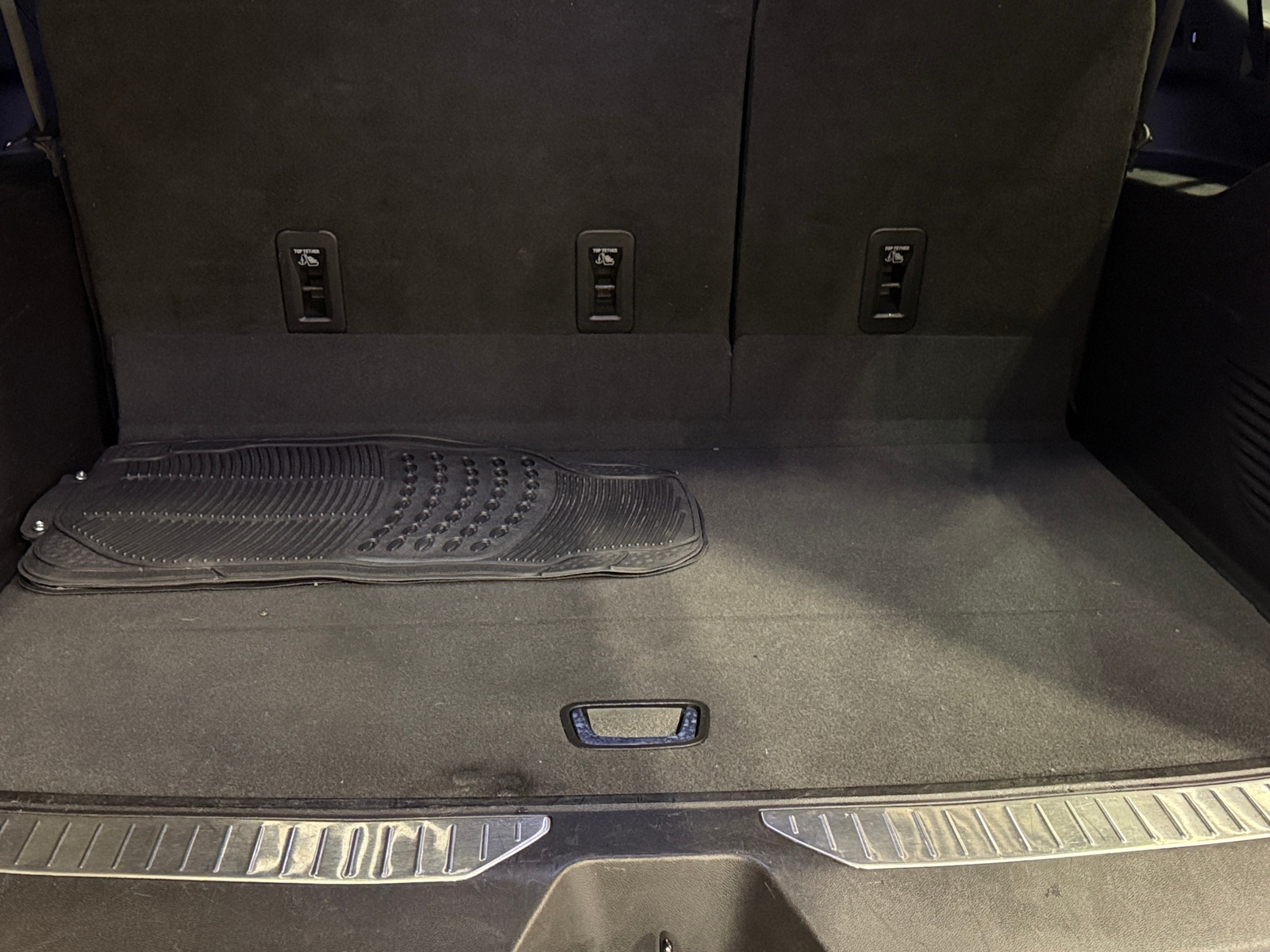 Thumbnail: 2023 Chevrolet Suburban - 6