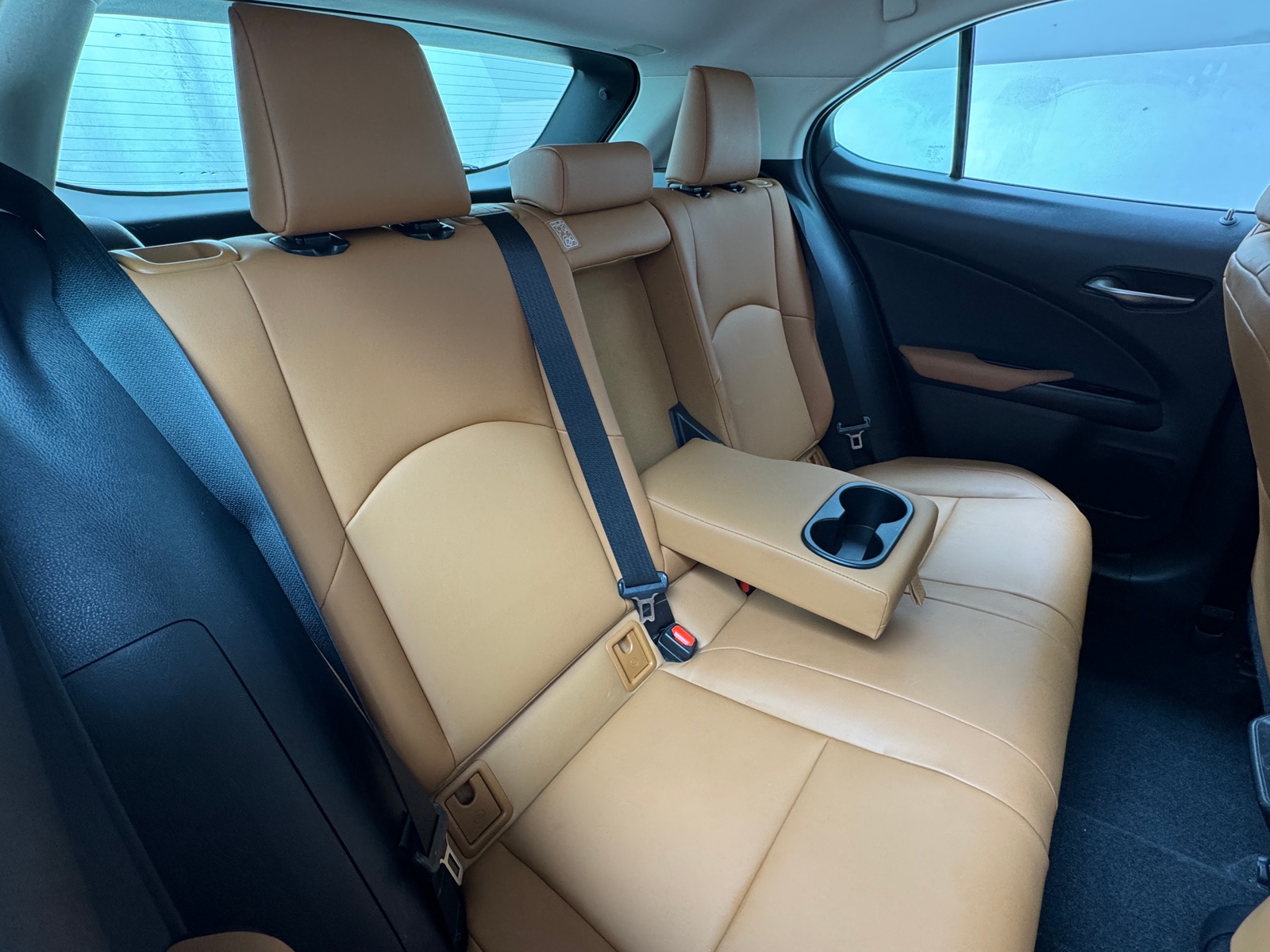 Thumbnail: 2020 Lexus UX - 5