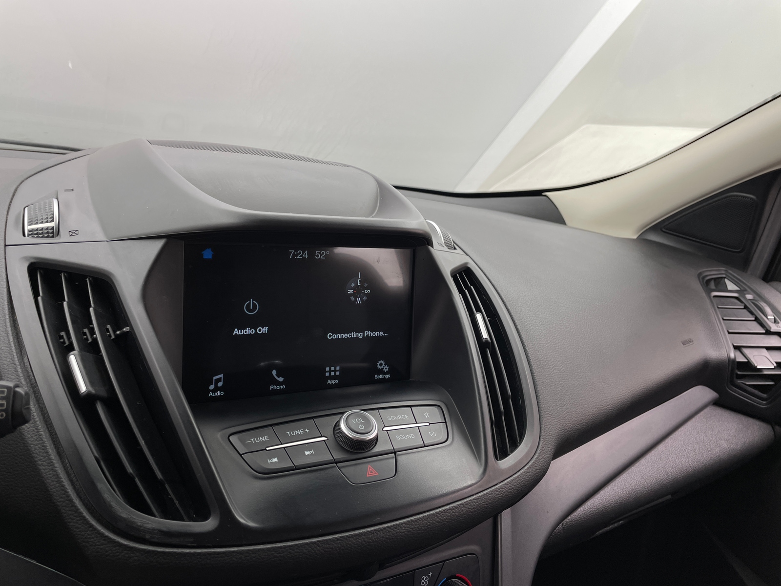 Thumbnail: 2019 Ford Escape - 4