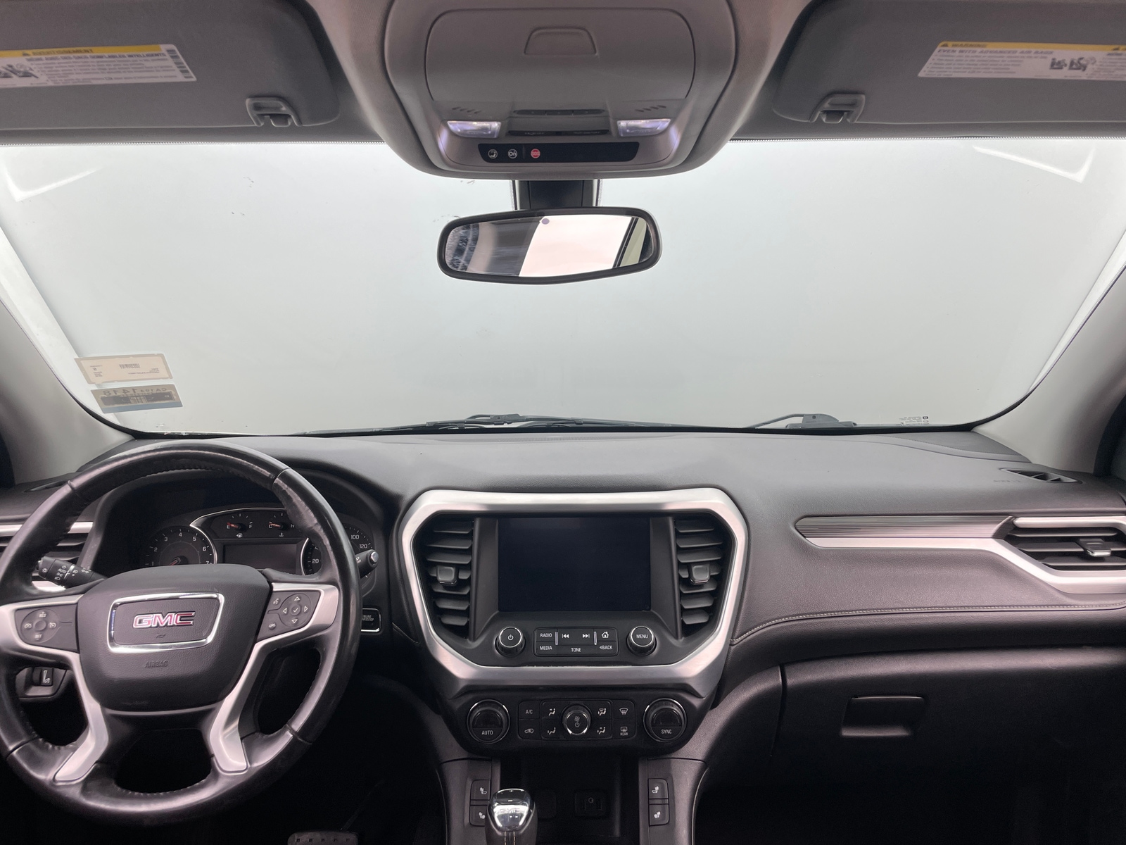 Thumbnail: 2018 GMC Acadia - 2