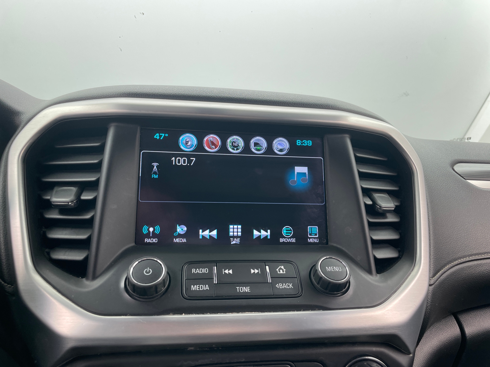 Thumbnail: 2018 GMC Acadia - 3