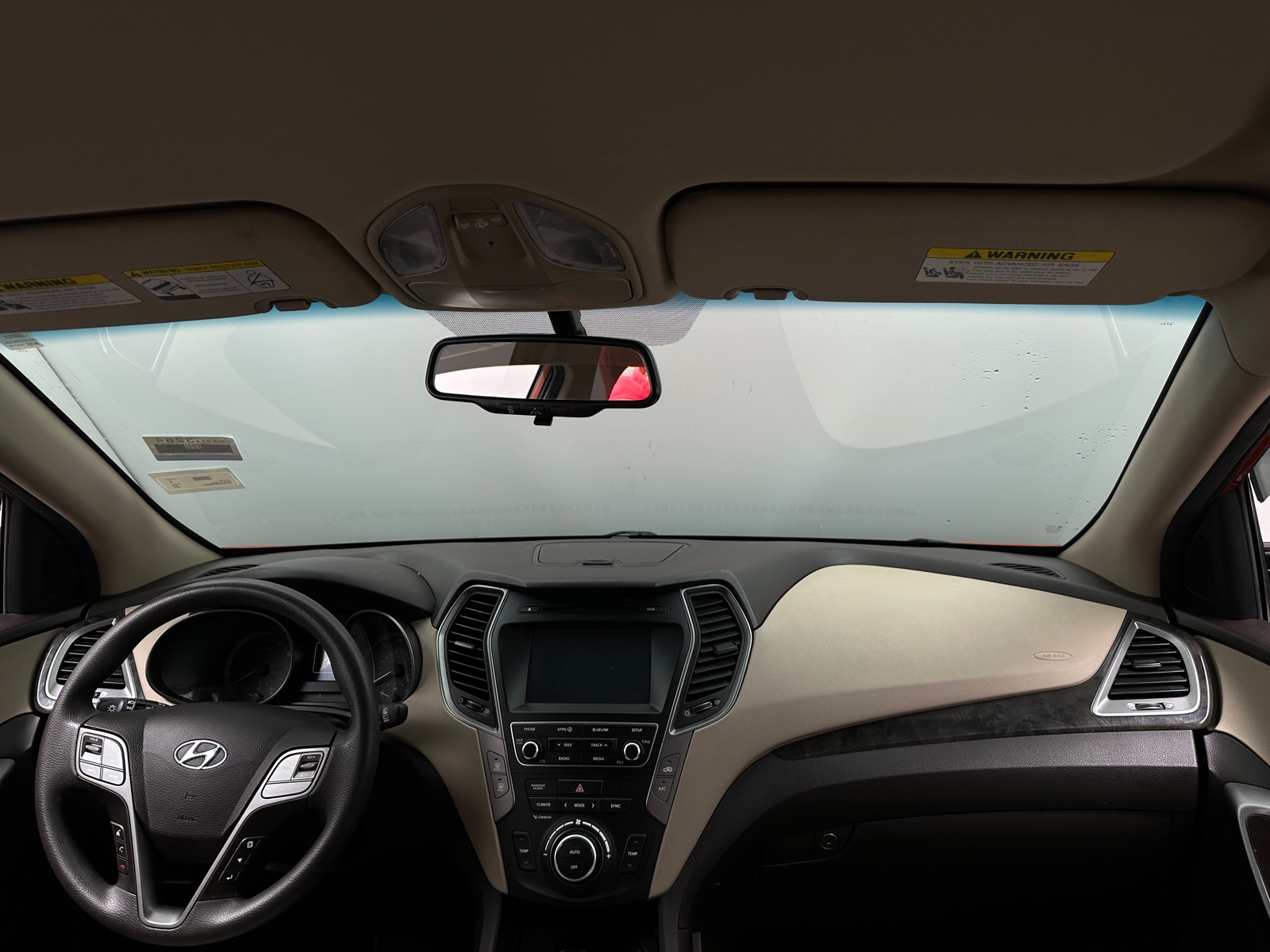 Thumbnail: 2017 Hyundai Santa Fe - 3