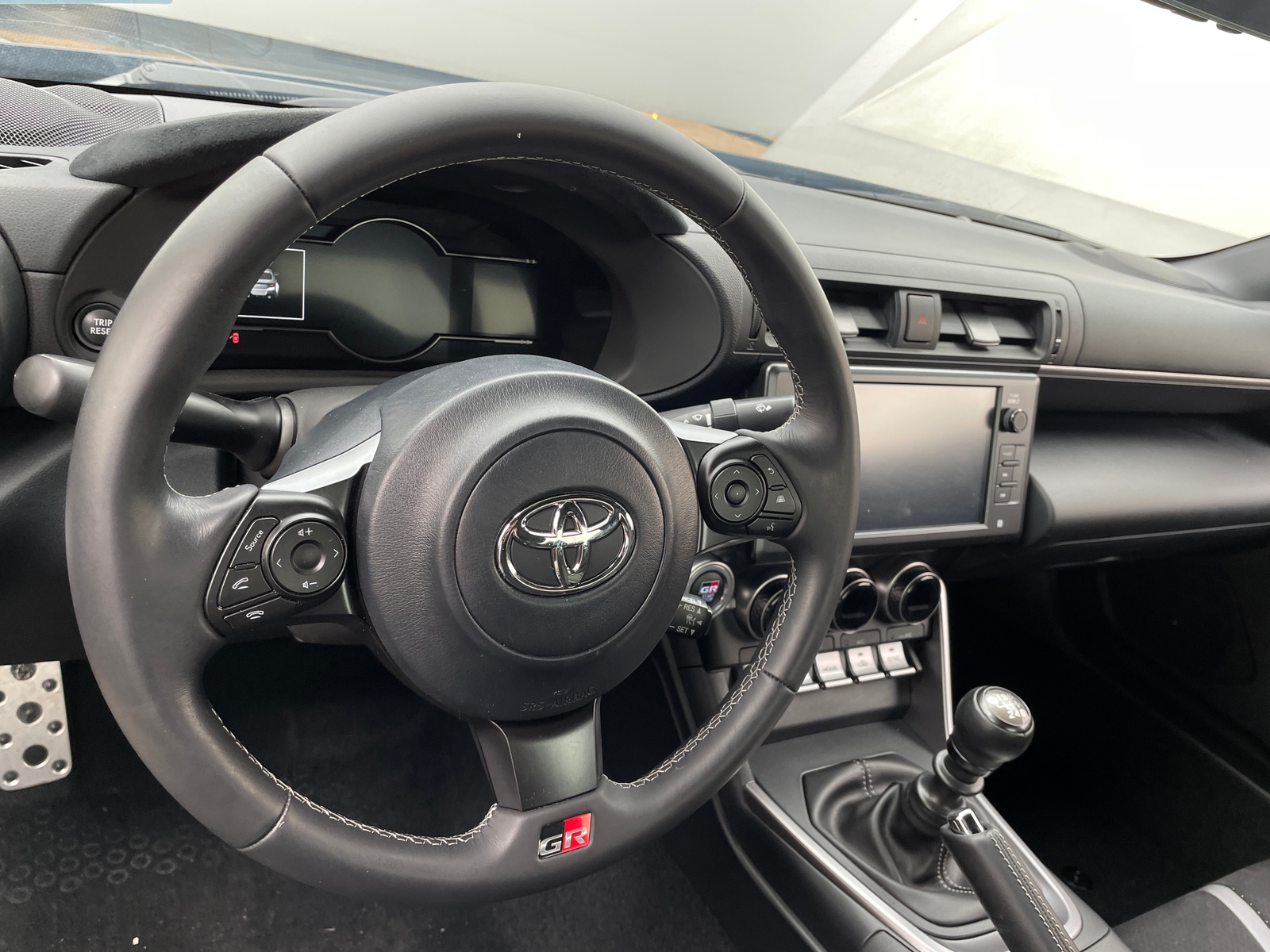 Thumbnail: 2025 Toyota GR86 - 3