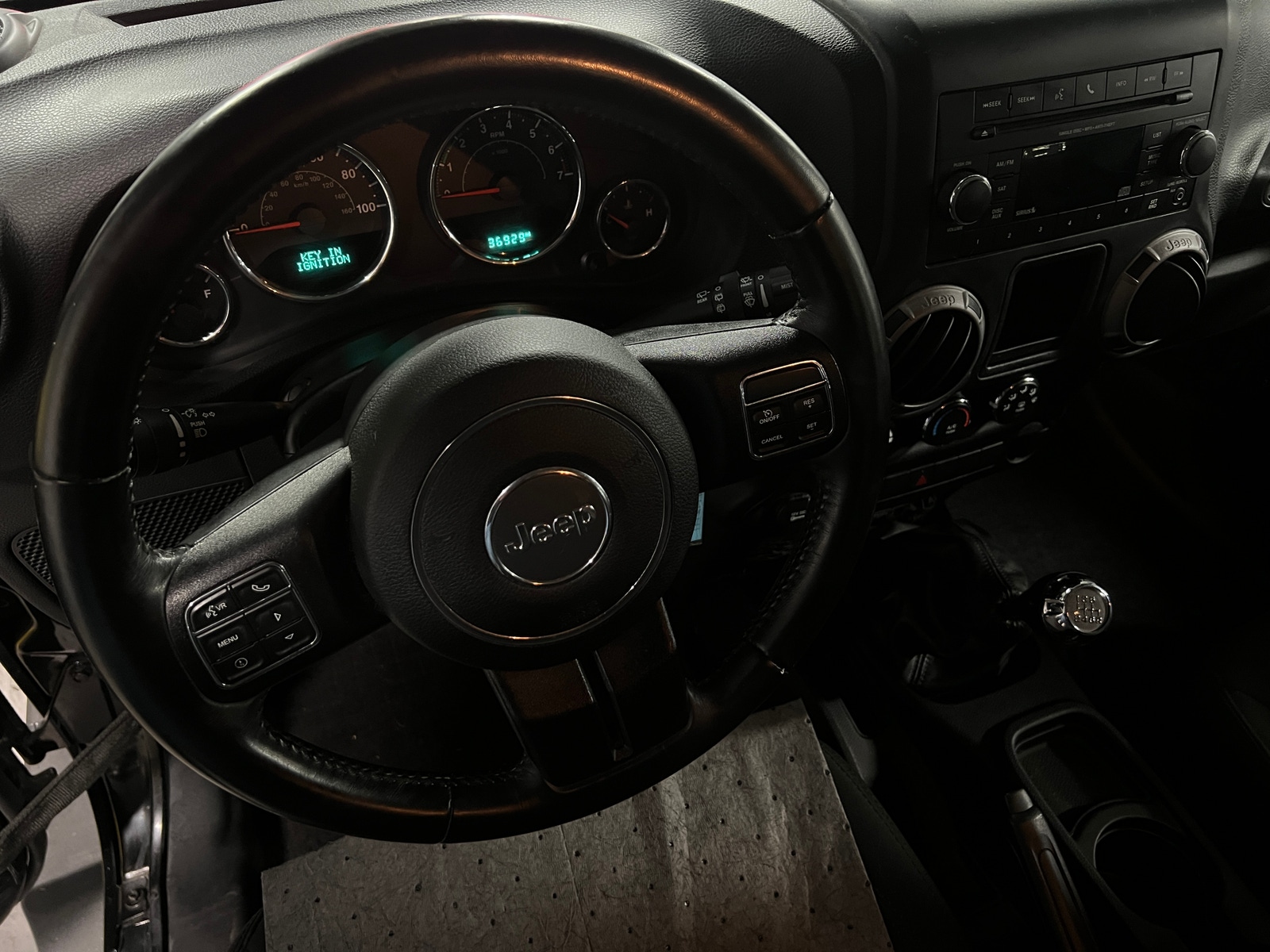 Thumbnail: 2016 Jeep Wrangler - 5