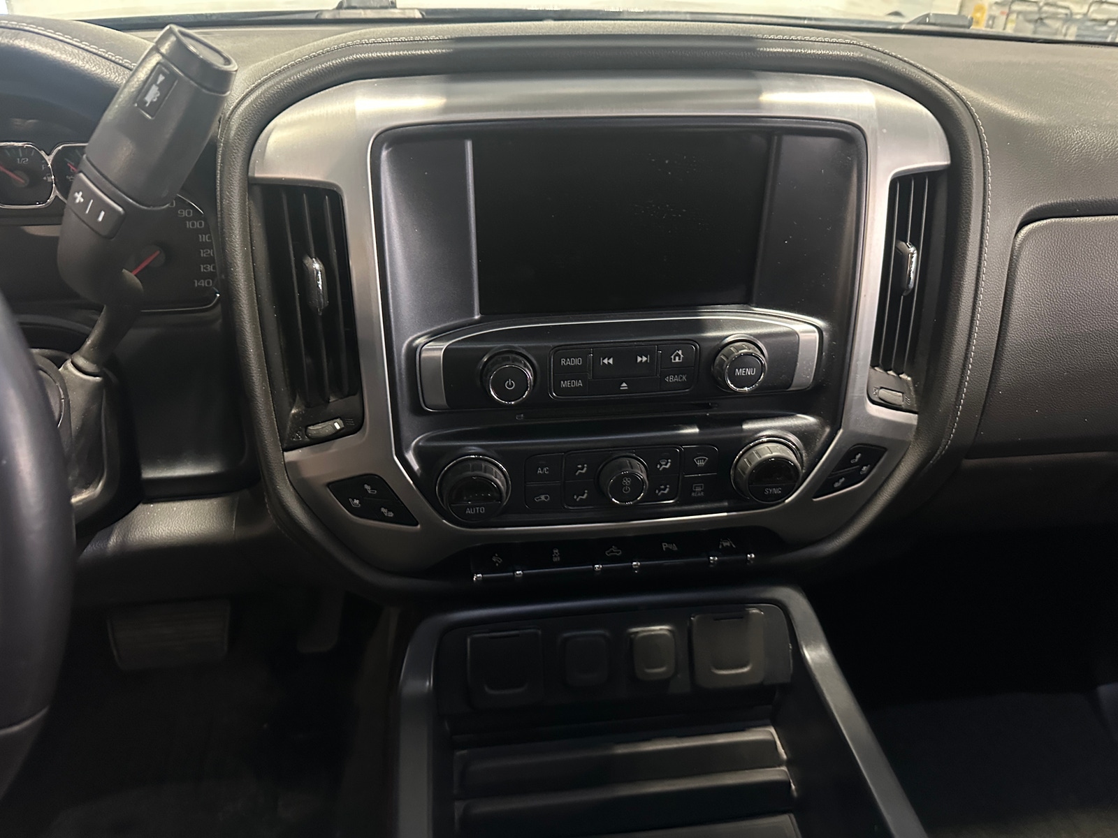 Thumbnail: 2018 GMC Sierra 1500 - 3