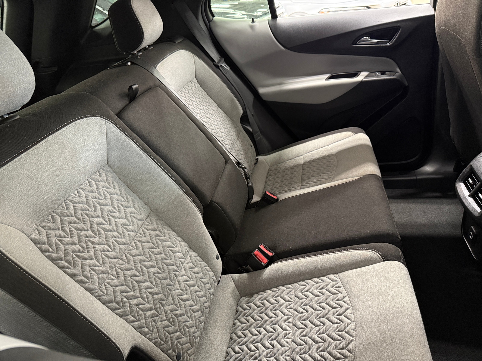 Thumbnail: 2023 Chevrolet Equinox - 6