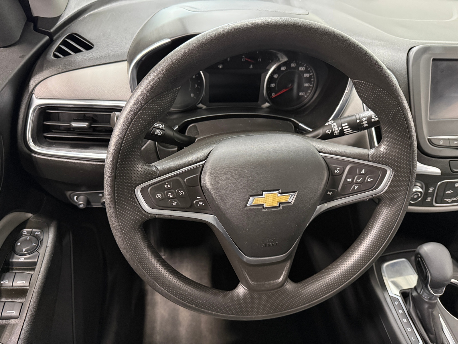 Thumbnail: 2023 Chevrolet Equinox - 5