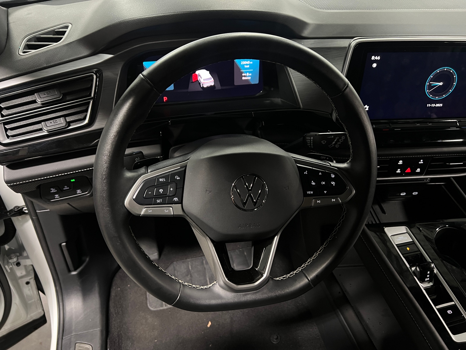 Thumbnail: 2025 Volkswagen Atlas - 4