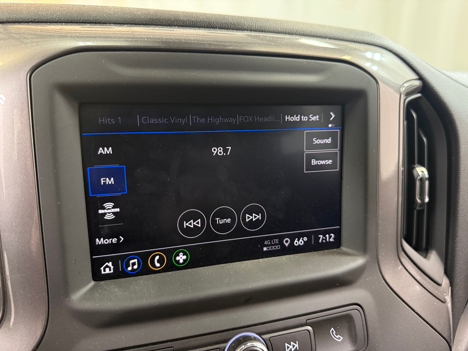 Thumbnail: 2025 Chevrolet Silverado 1500 - 4