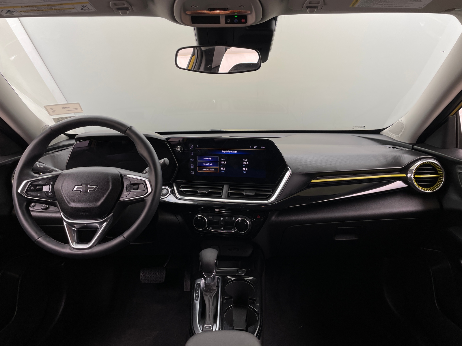 Thumbnail: 2024 Chevrolet Trax - 2