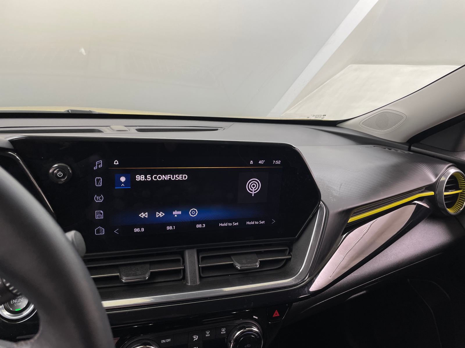 Thumbnail: 2024 Chevrolet Trax - 3