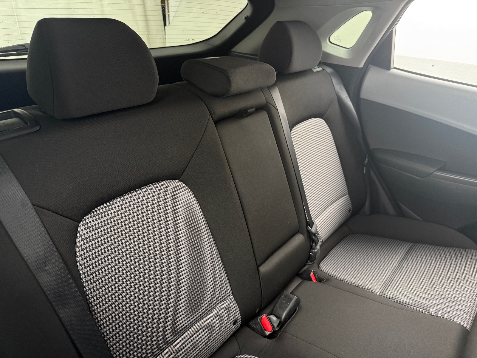 Thumbnail: 2020 Hyundai Kona - 6