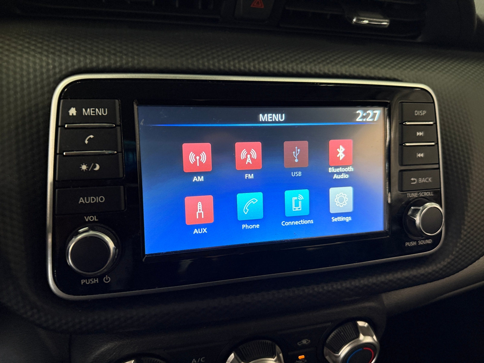 Thumbnail: 2024 Nissan Kicks - 4