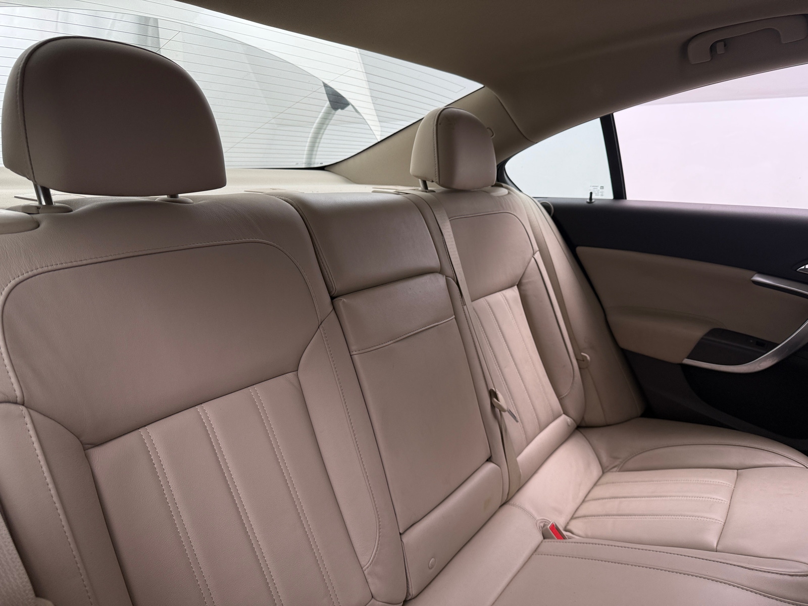 Thumbnail: 2012 Buick Regal - 5