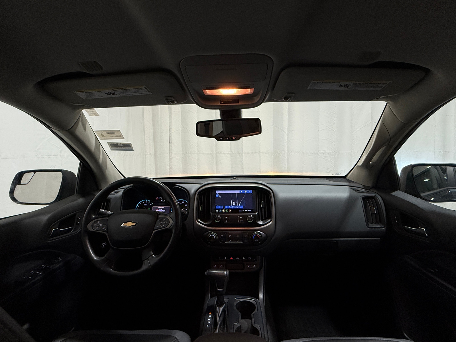 Thumbnail: 2019 Chevrolet Colorado - 3