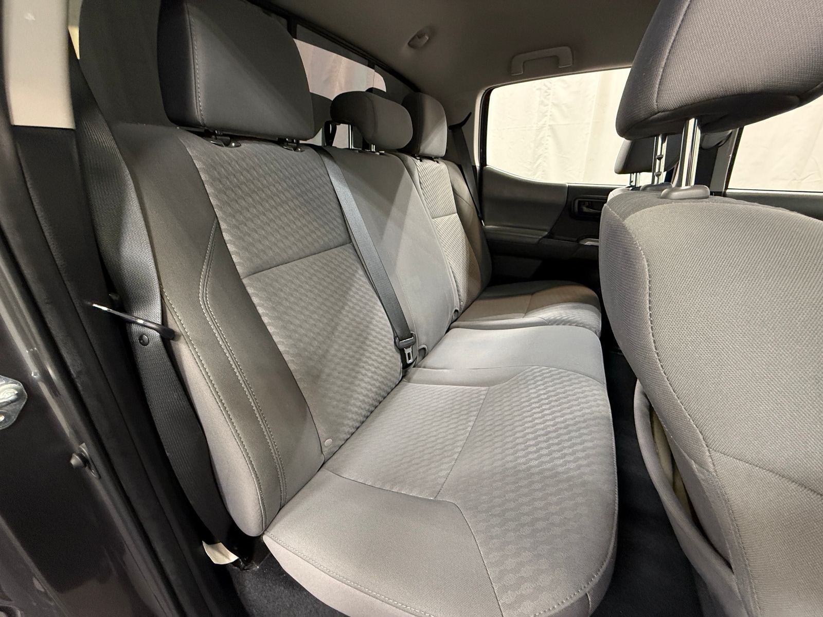 Thumbnail: 2022 Toyota Tacoma - 6