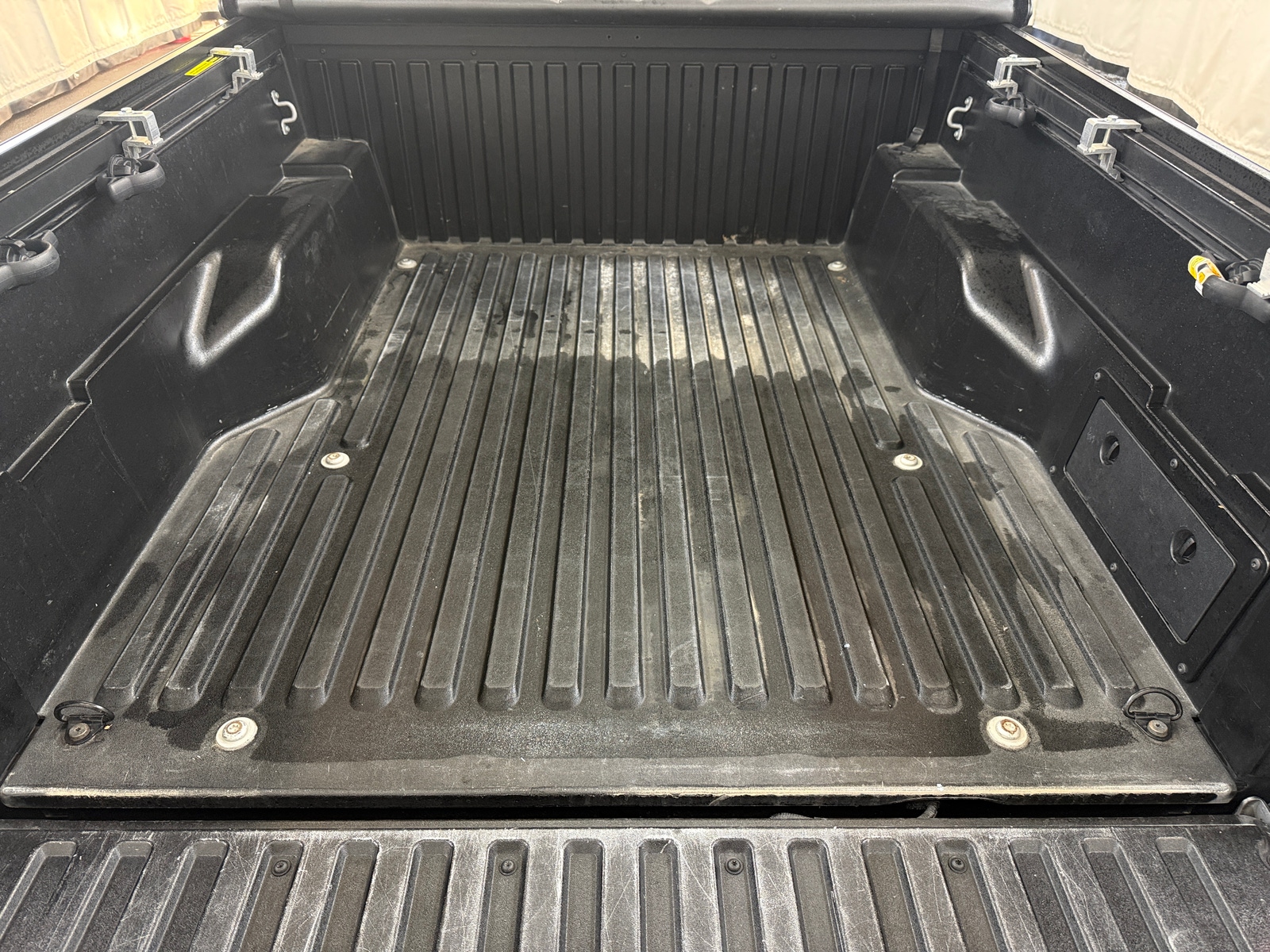 Thumbnail: 2022 Toyota Tacoma - 7