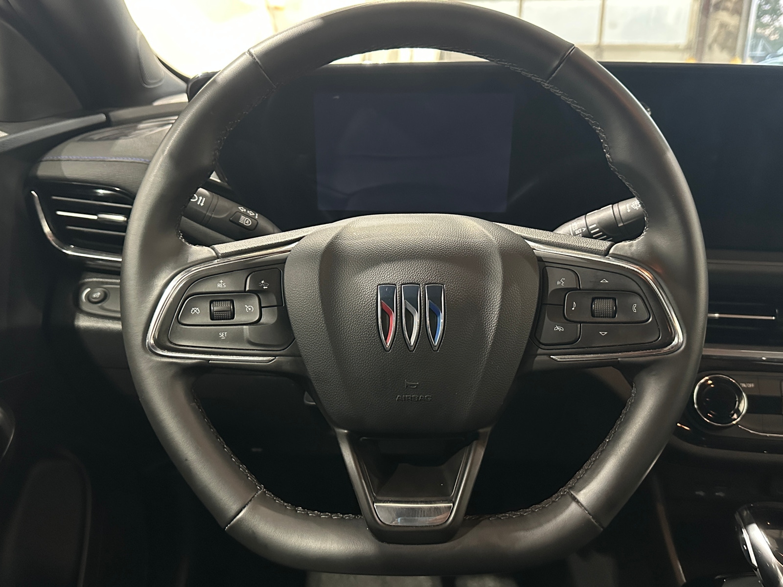 Thumbnail: 2025 Buick Envista - 4