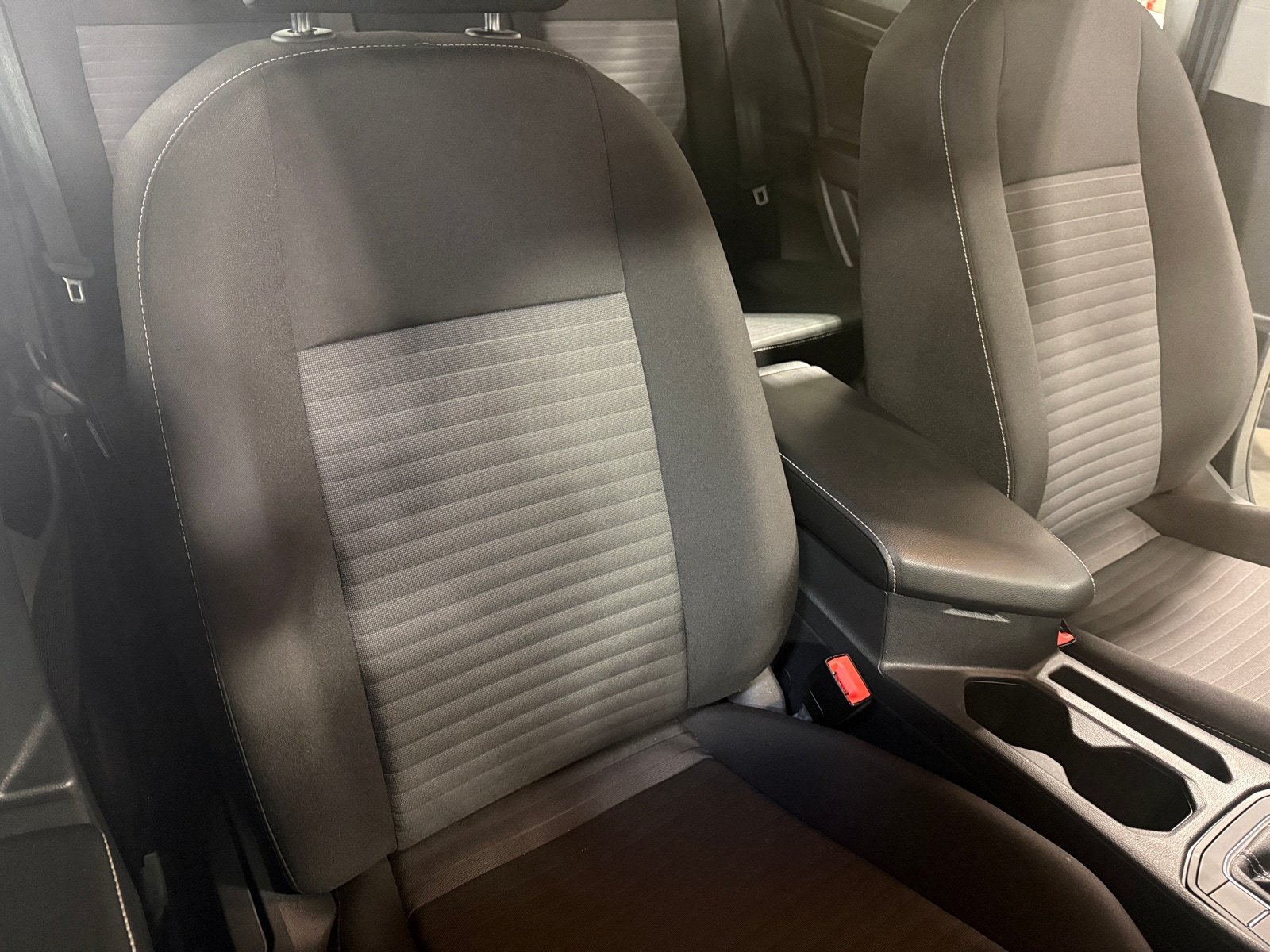 Thumbnail: 2025 Volkswagen Jetta - 2