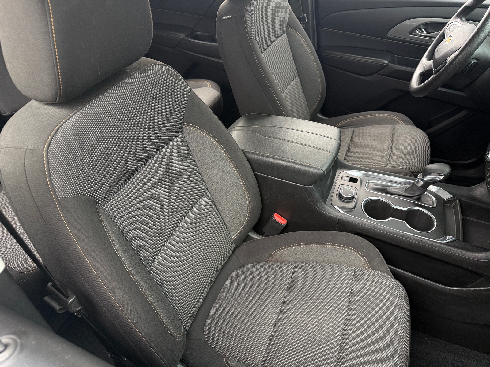 Thumbnail: 2021 Chevrolet Traverse - 2