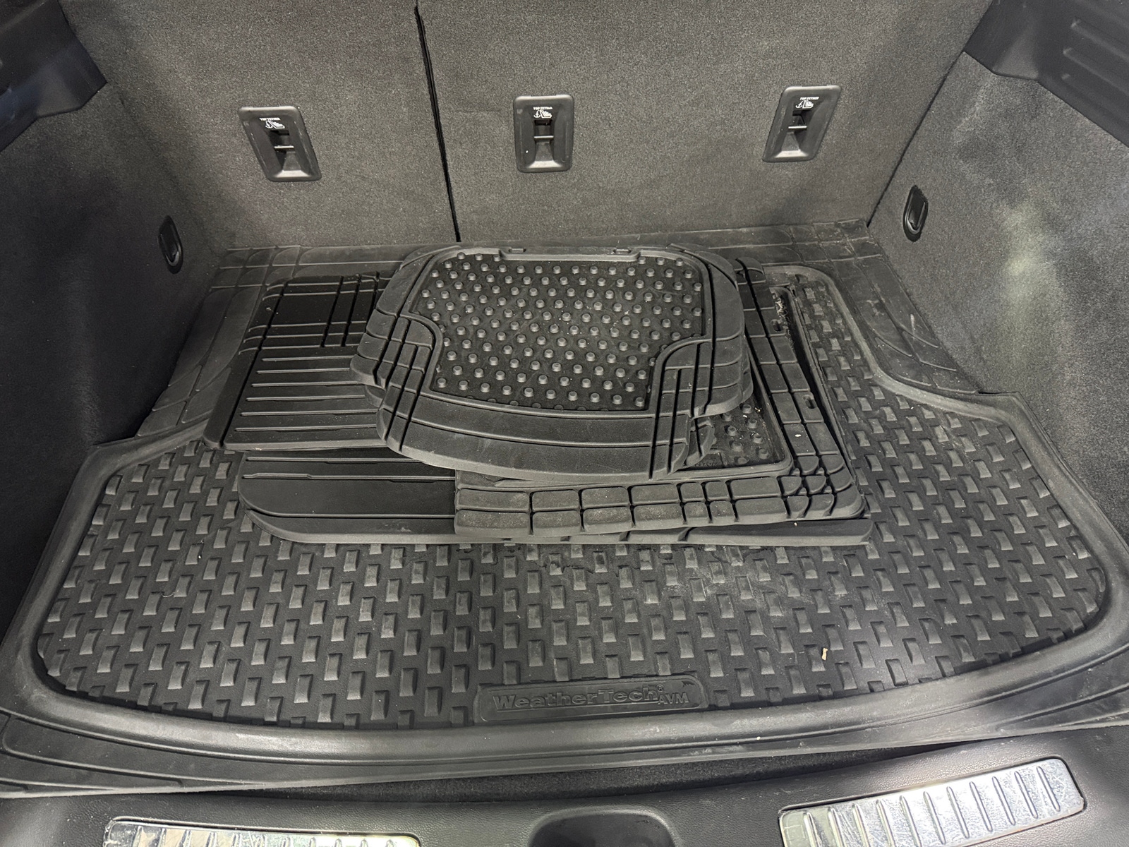 Thumbnail: 2019 Cadillac XT4 - 6