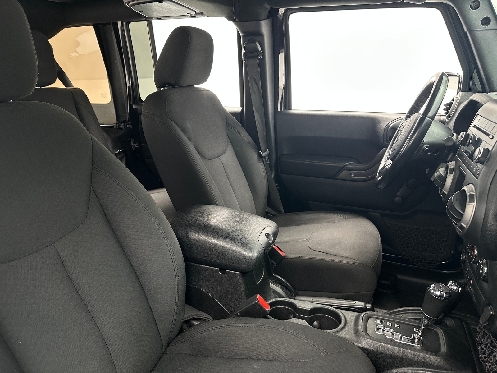 Thumbnail: 2017 Jeep Wrangler - 2