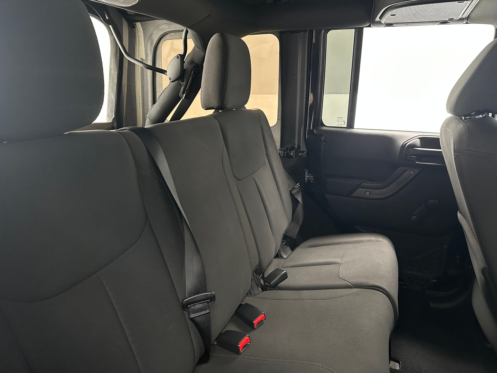 Thumbnail: 2017 Jeep Wrangler - 6