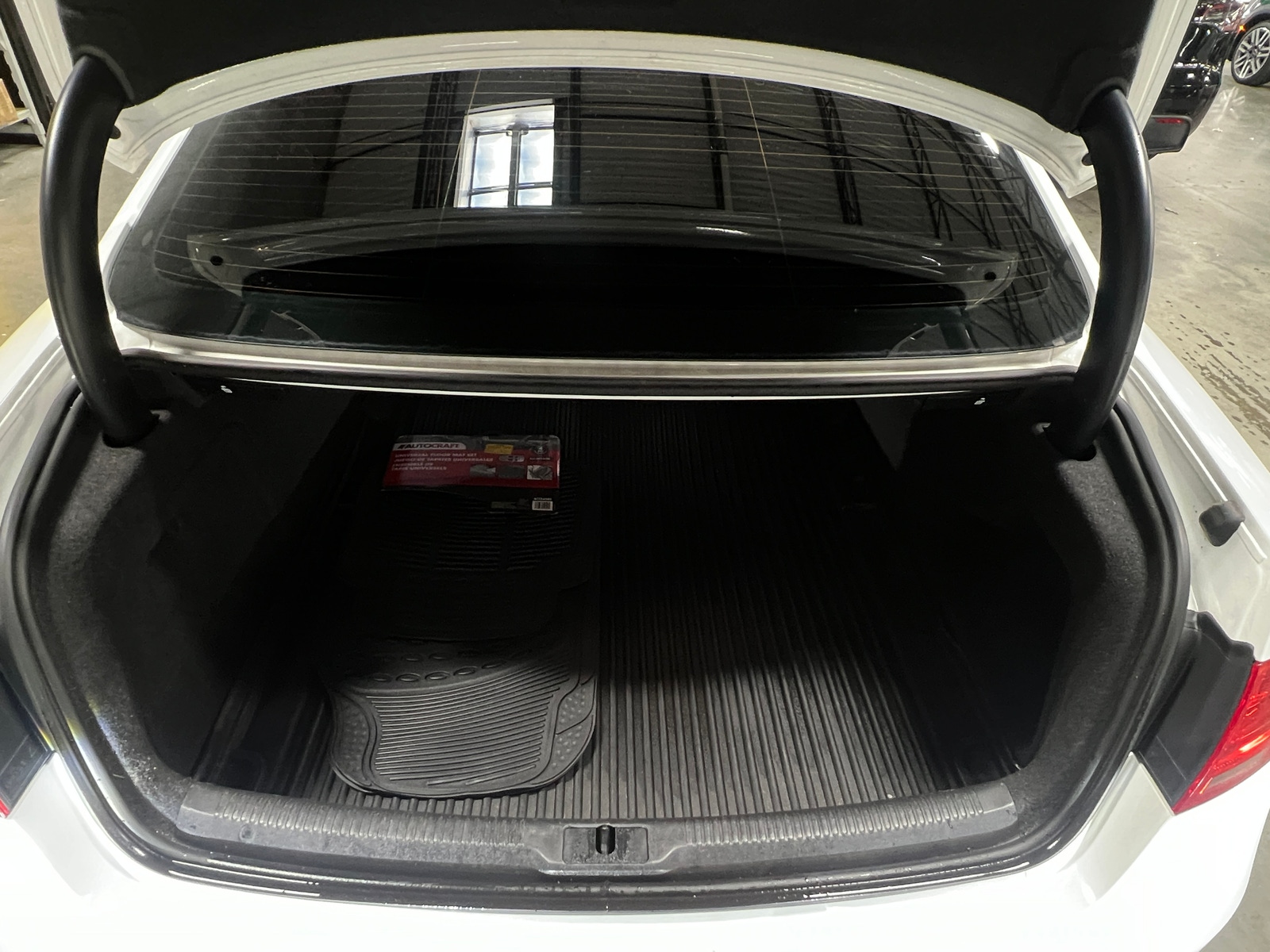 Thumbnail: 2016 Audi S5 - 6