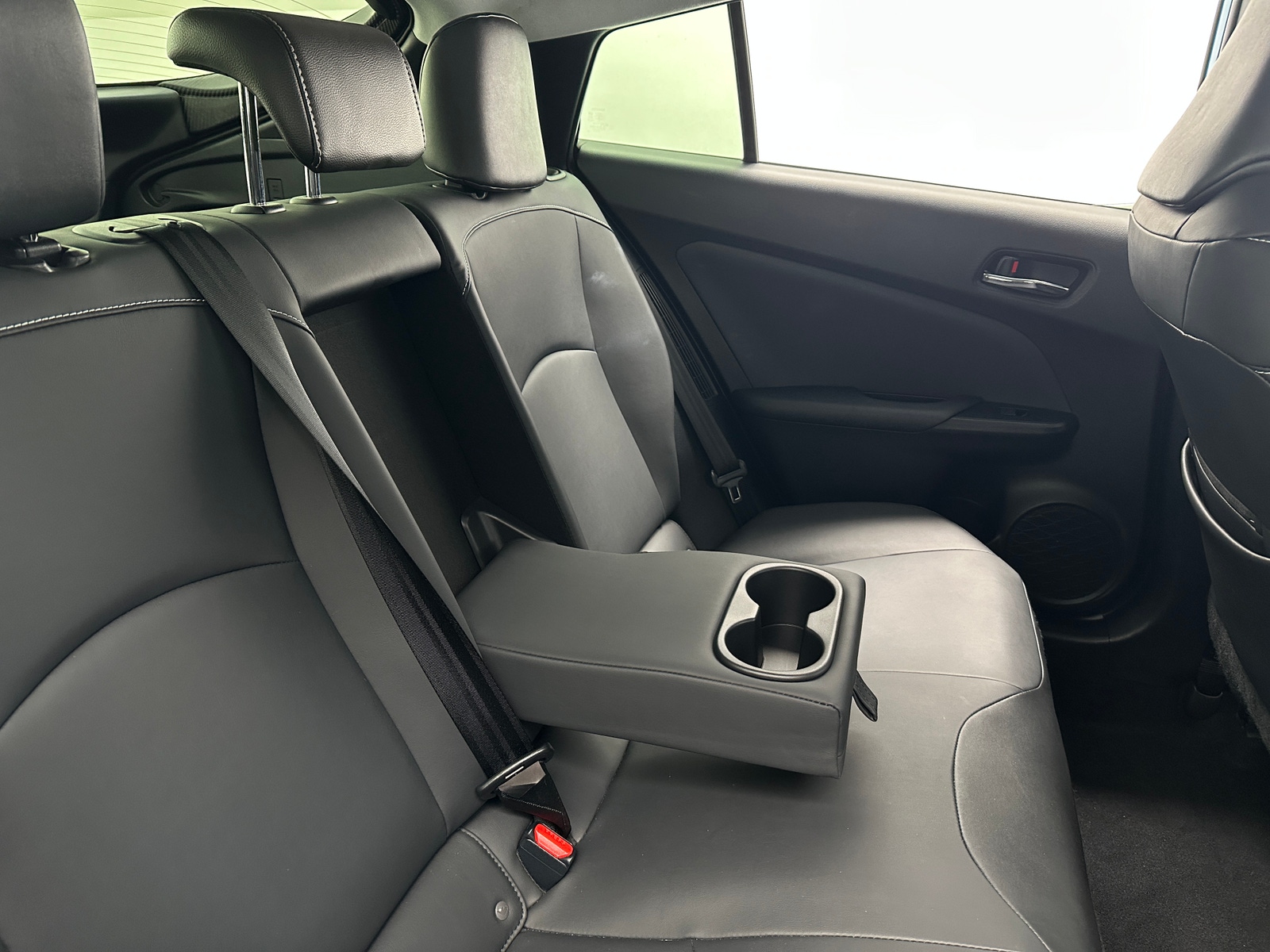 Thumbnail: 2020 Toyota Prius Prime - 5