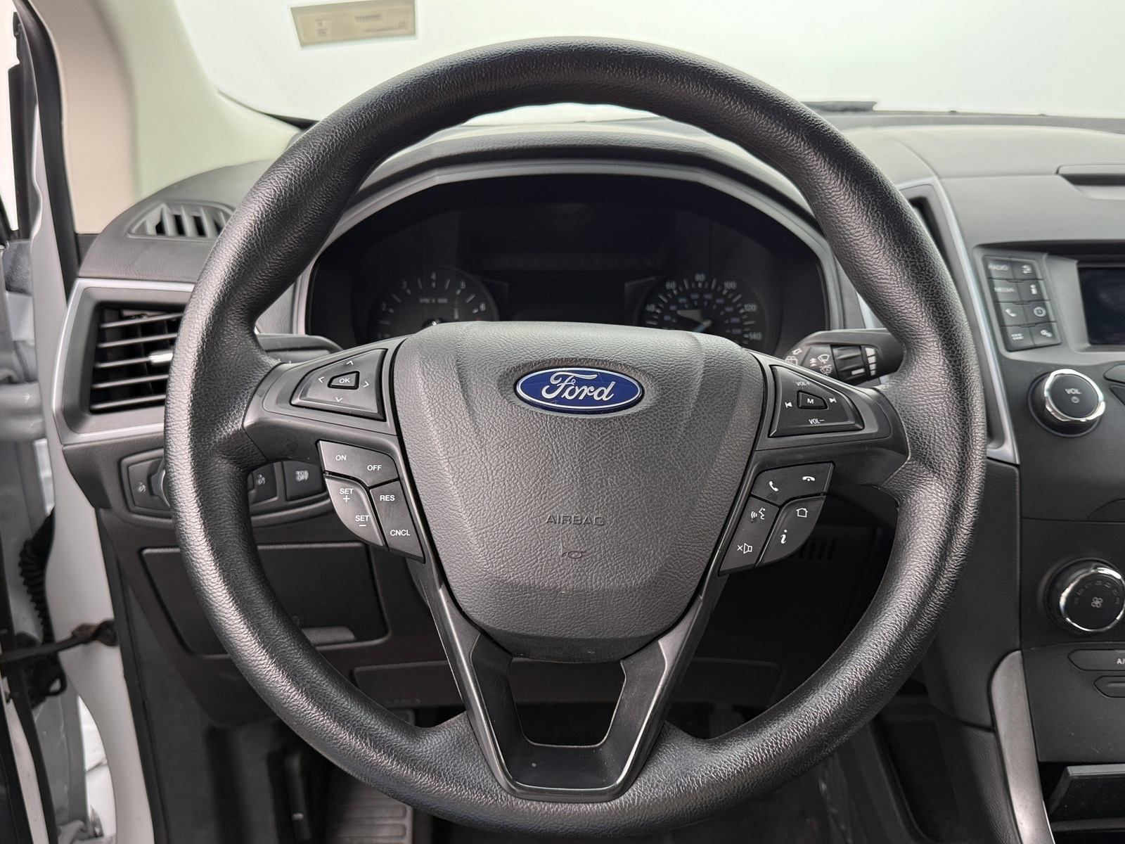 Thumbnail: 2019 Ford Edge - 5