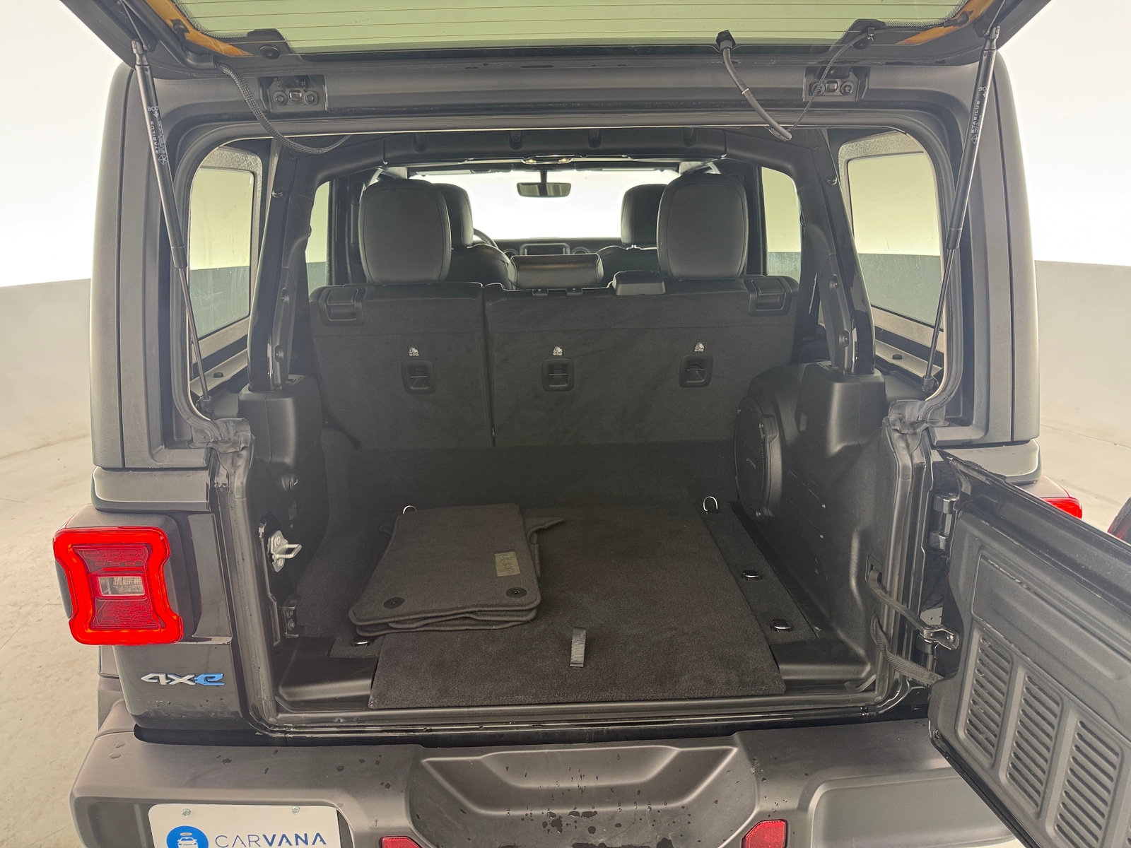 Thumbnail: 2023 Jeep Wrangler - 7