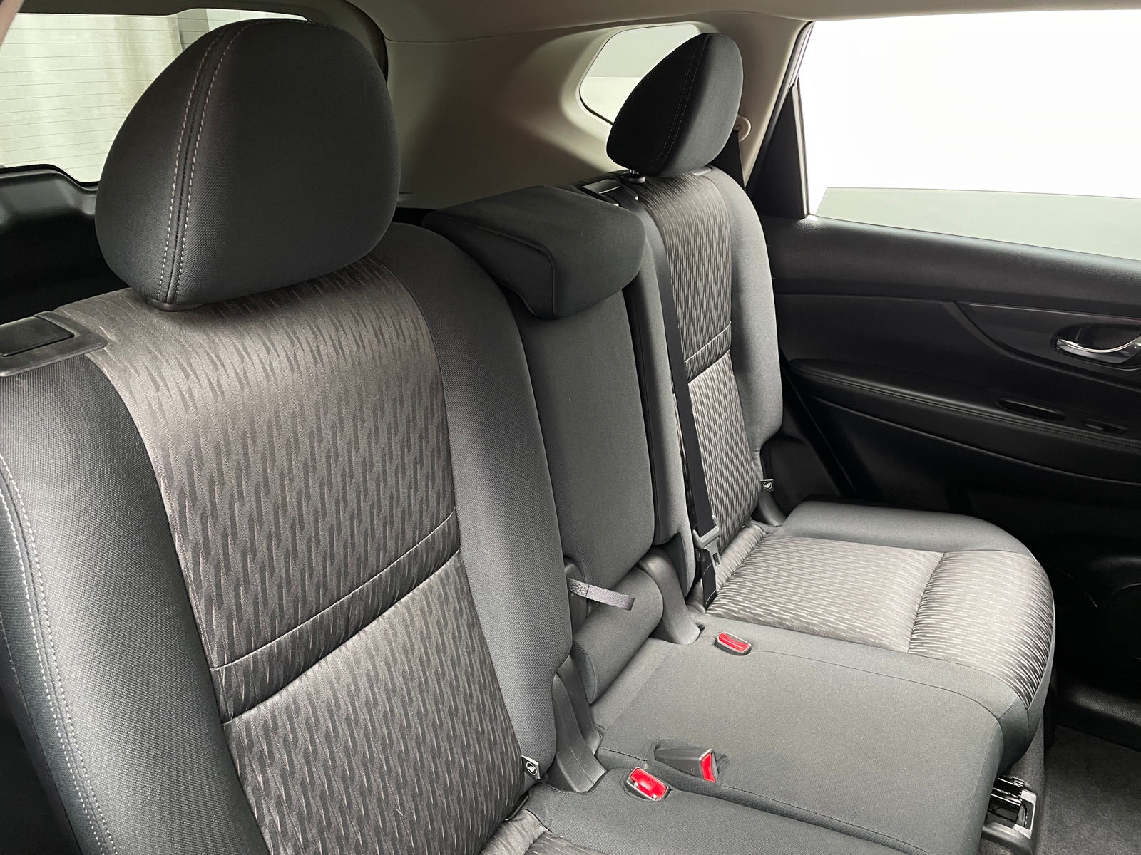 Thumbnail: 2020 Nissan Rogue - 6